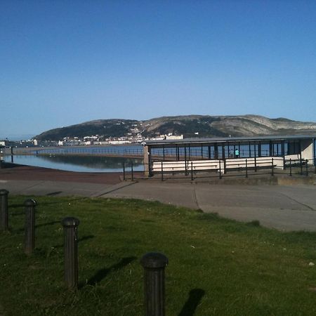 Glascoed Guest House Llandudno Exteriör bild